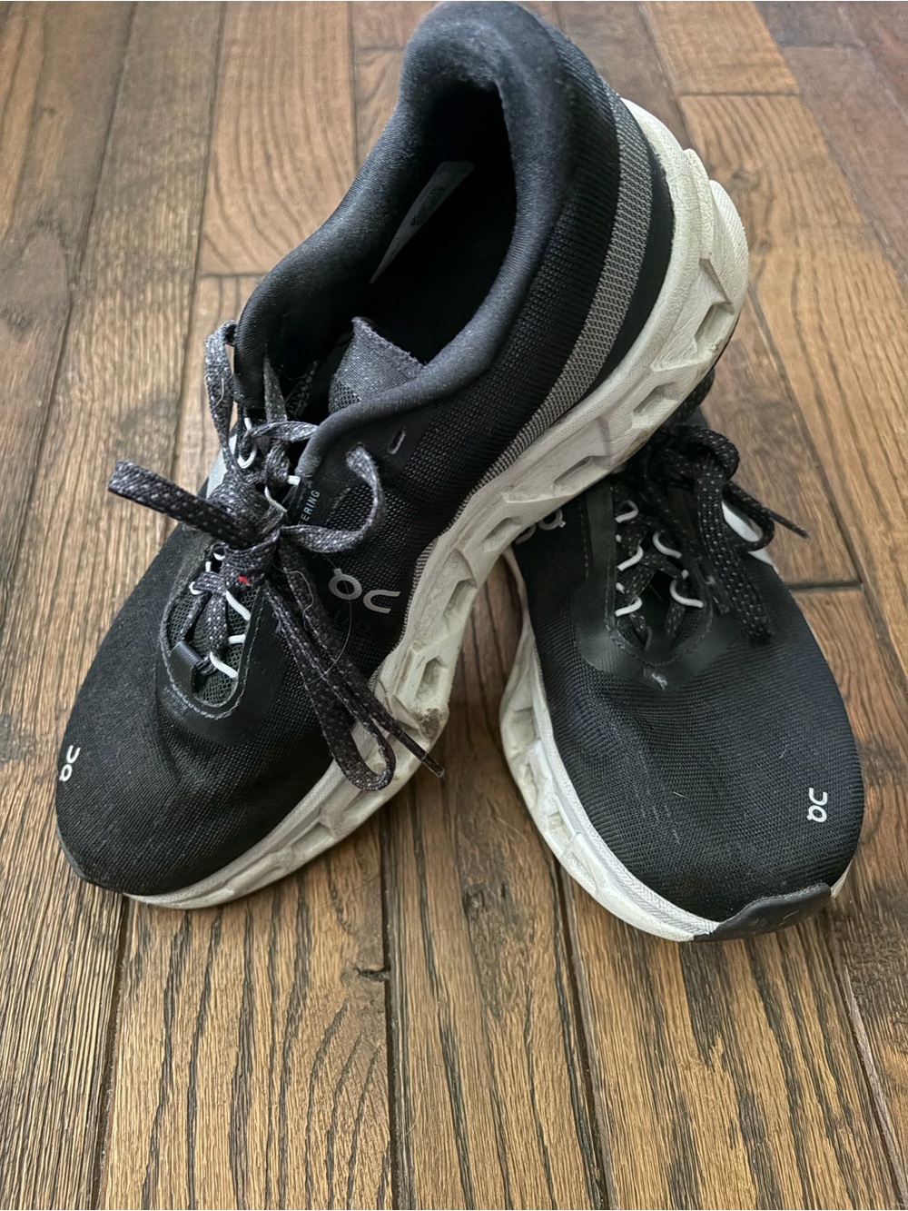 On Running Cloudtec Helion shoes Size 8.5 women’s